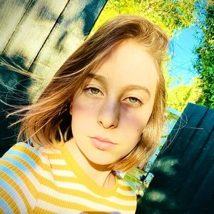 Meet your Posher, Caroline